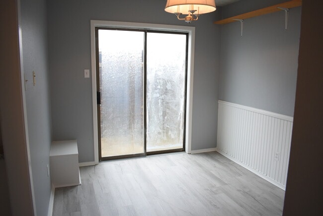 Building Photo - 3230 Pearl St