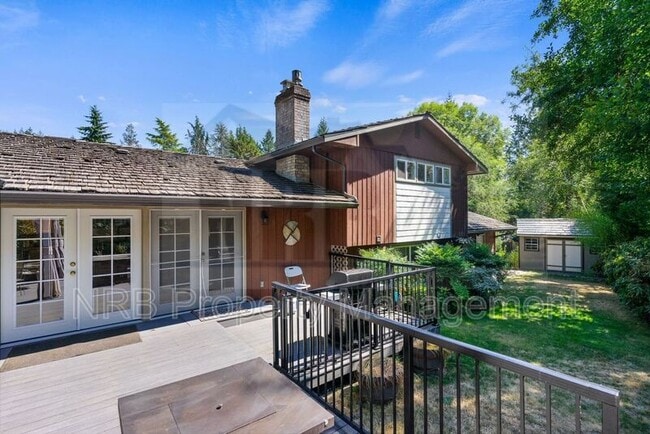 Building Photo - 3928 Hillview Ct NW