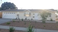 Building Photo - 1708 Pescadero Dr