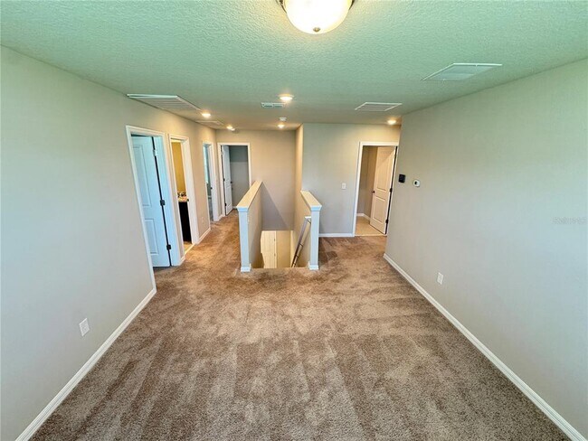 Building Photo - 3505 Bonsilva St