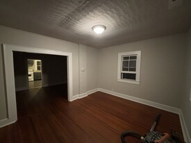 Building Photo - 17090 Fence Rd