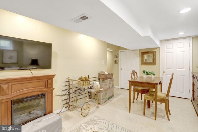 Building Photo - 3581 Stephies Ct