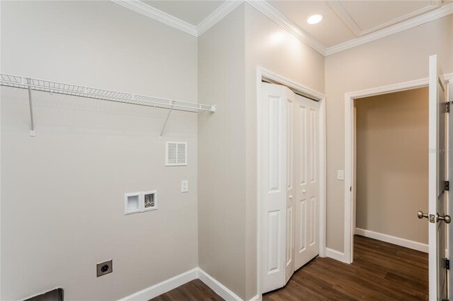 Building Photo - 1311 28th St S