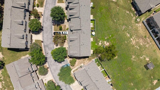 Building Photo - 1900 Little Elm Trail