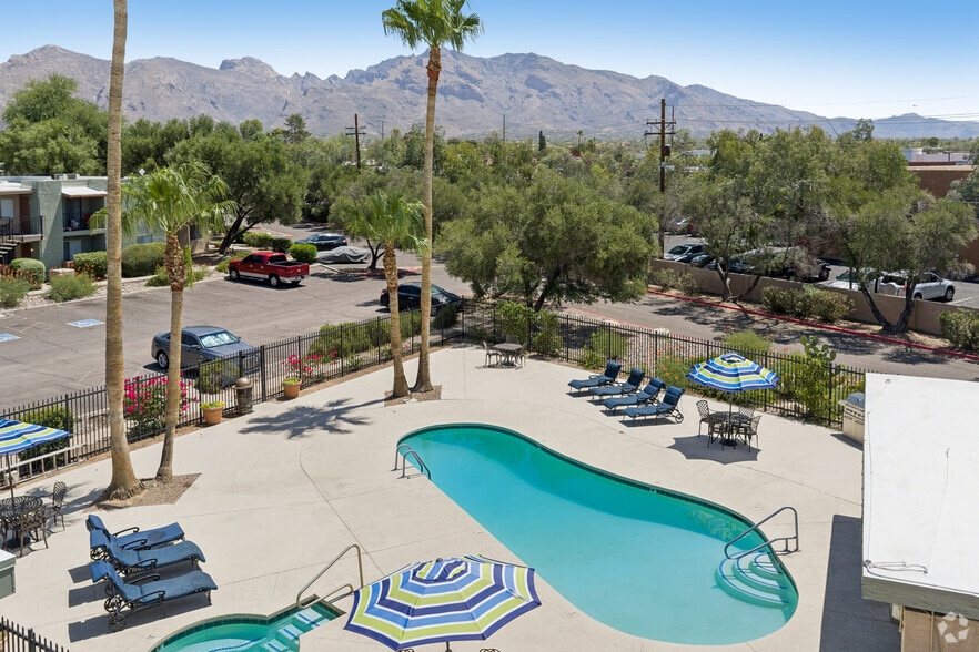 Pool and Spa - Mountain Village