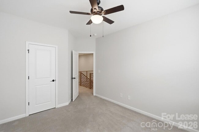 Building Photo - 615 Myrick Aly