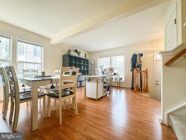 Building Photo - 14358 Haysickle Ct