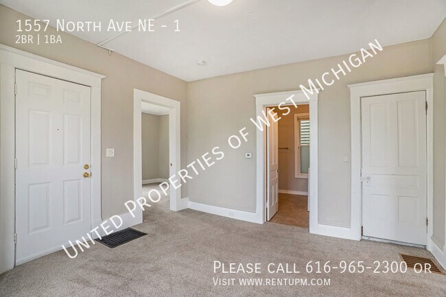 Building Photo - 1557 North Ave NE