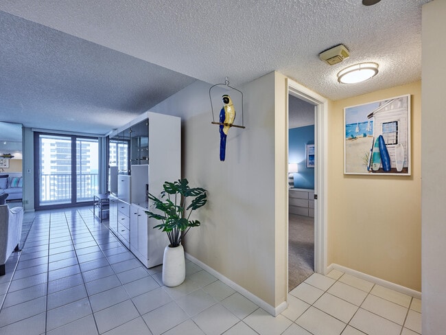 Building Photo - 3420 S Ocean Blvd