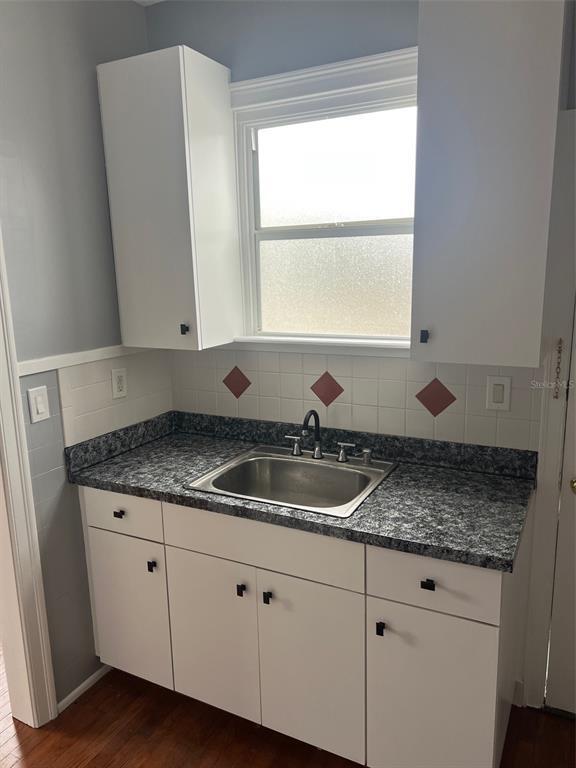 Building Photo - 2323 W North B St