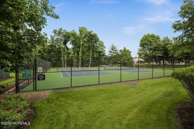 Building Photo - 251 Sugar Maple Ct