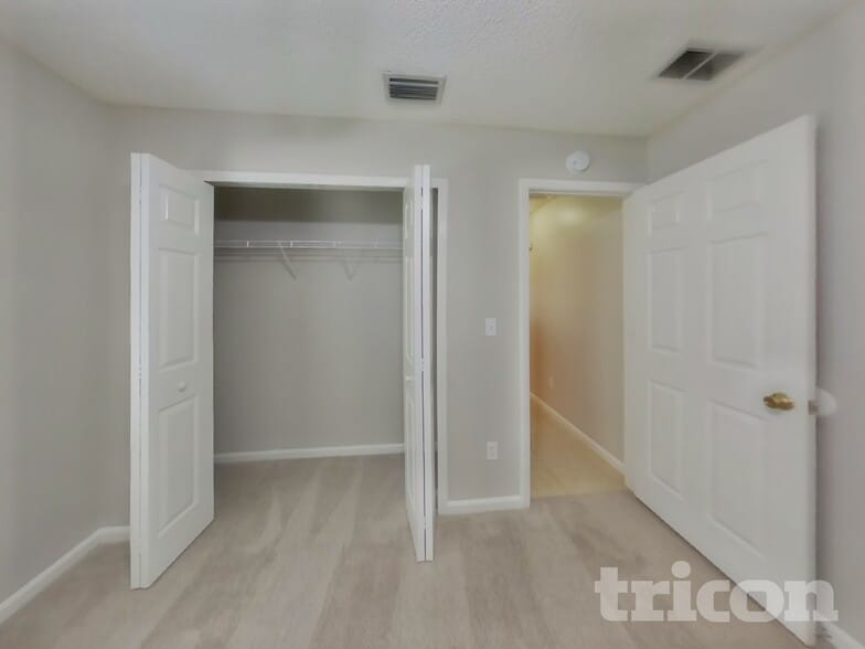 Building Photo - 2750 Archer St