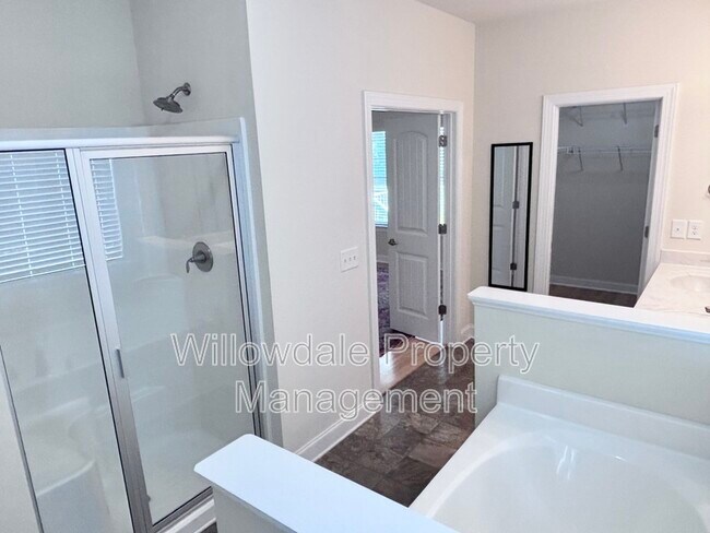 Building Photo - 76 Deep Clay Cir