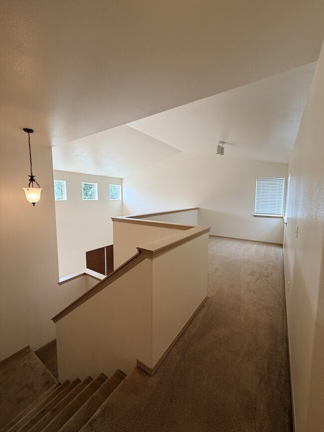 Building Photo - 7611 197th St Ct E