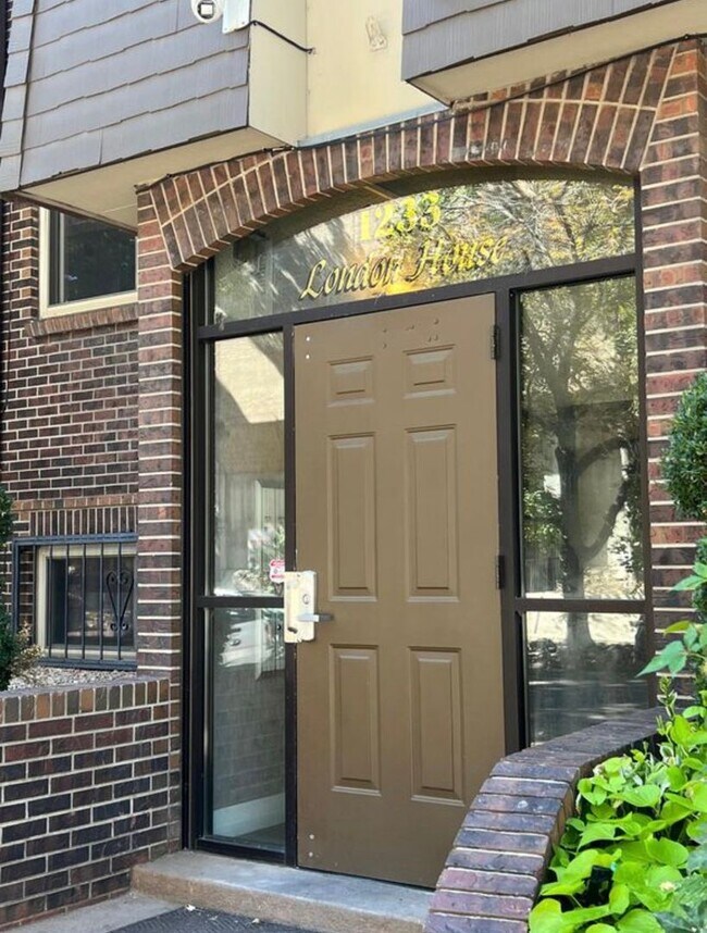 Building Photo - Cap Hill Gem – Walk to Cheesman Park | Pool + Balcony