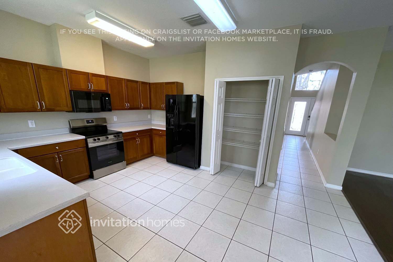 Building Photo - 3604 Beneraid St