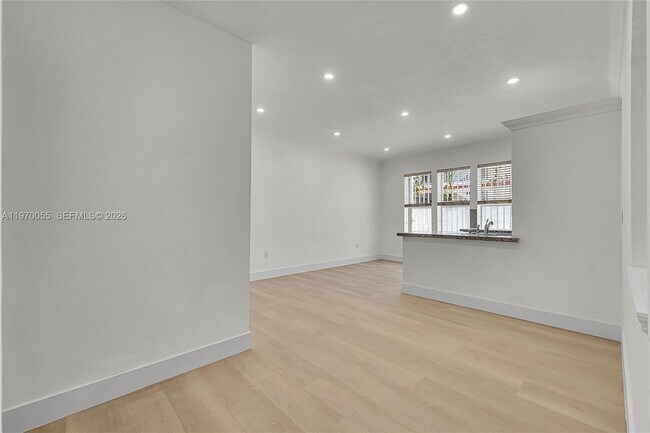 Building Photo - 1027 Pennsylvania Ave