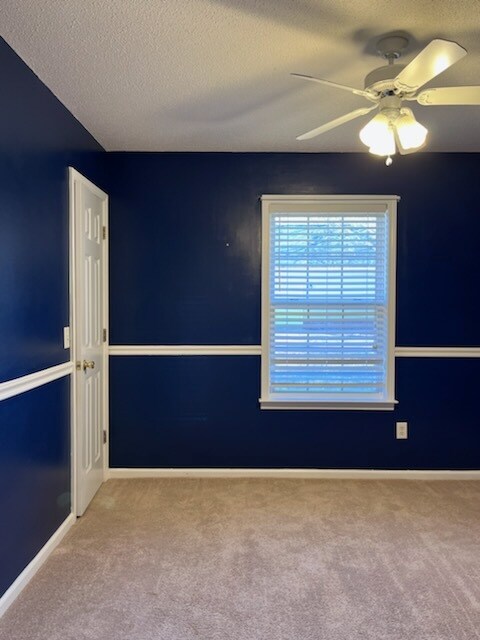 Building Photo - 1617 Hardwick Dr