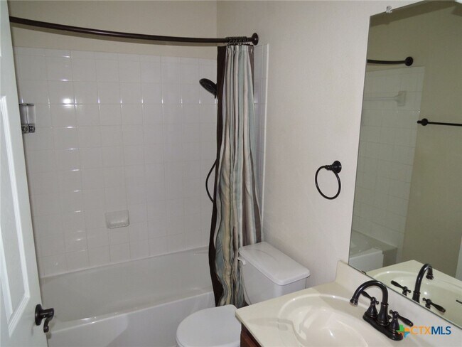 Building Photo - 5100 Lions Gate Ln