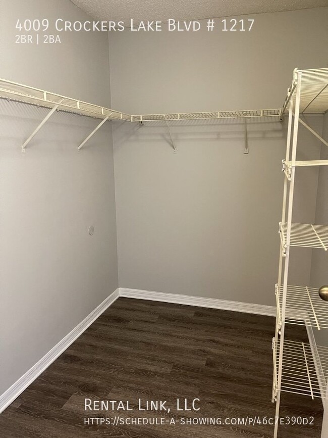 Building Photo - 4009 Crockers Lake Blvd # 1217
