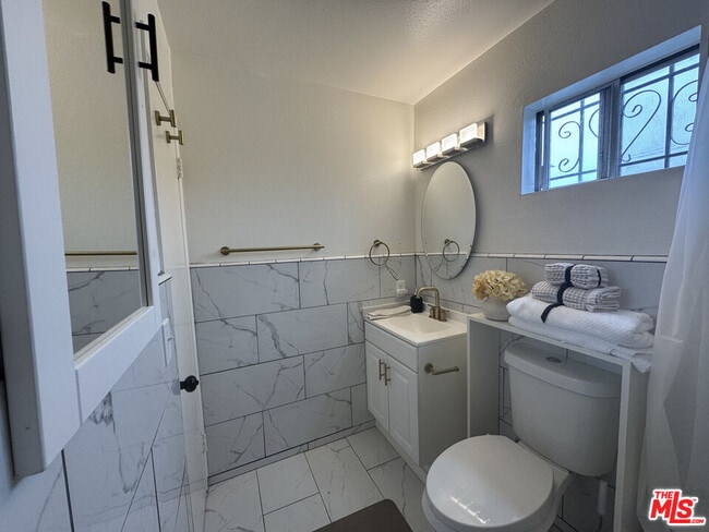 Building Photo - 11617 Washington Pl