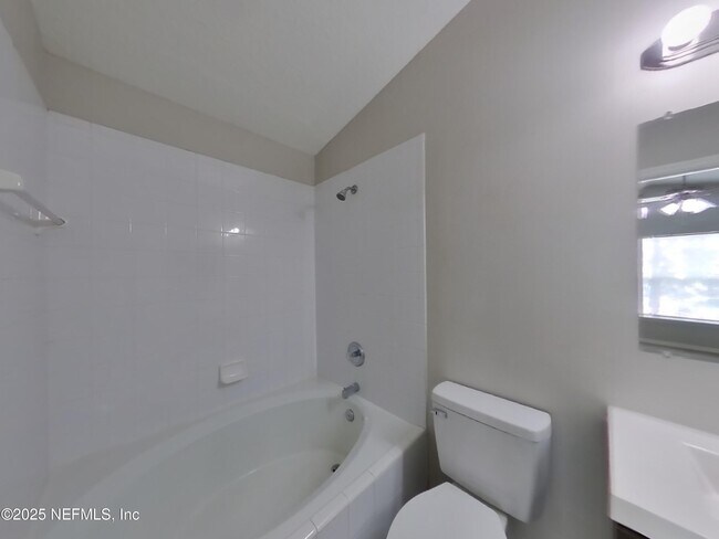 Building Photo - 1532 Irishwood Ct