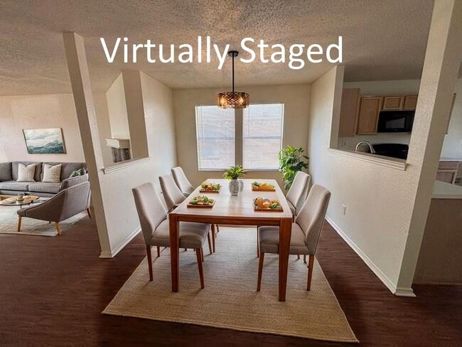 Building Photo - 1 Story Home in Crowlley with Community Pool