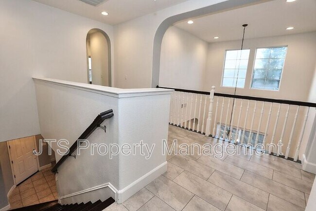 Building Photo - 5602 Jerry Litell Way