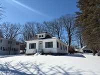 Building Photo - 5 Mockingbird Hill