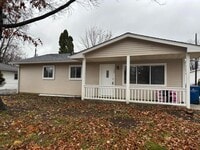 Building Photo - 7362 Sabre Ave