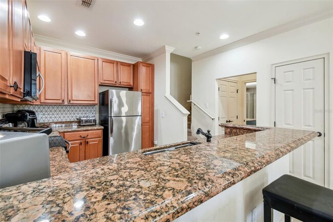 Building Photo - 2894 Bella Vista Dr