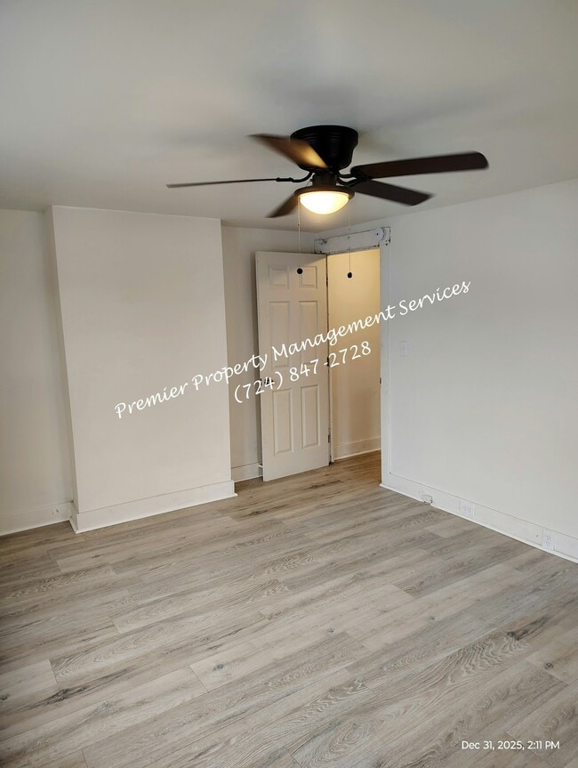 Building Photo - 200 Jarvis St