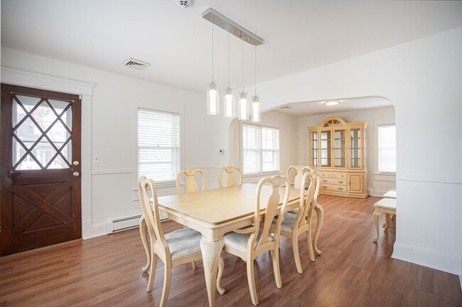 Building Photo - 52 Ludger Ave