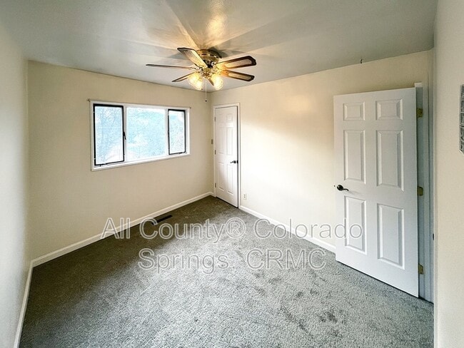 Building Photo - 1217 Cumberland St