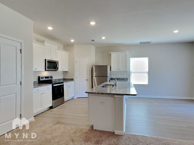 Building Photo - 349 Taverners Ln