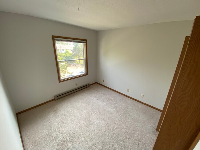 Bedroom 1 (10' x 10') - 2543 Neil Armstrong Dr