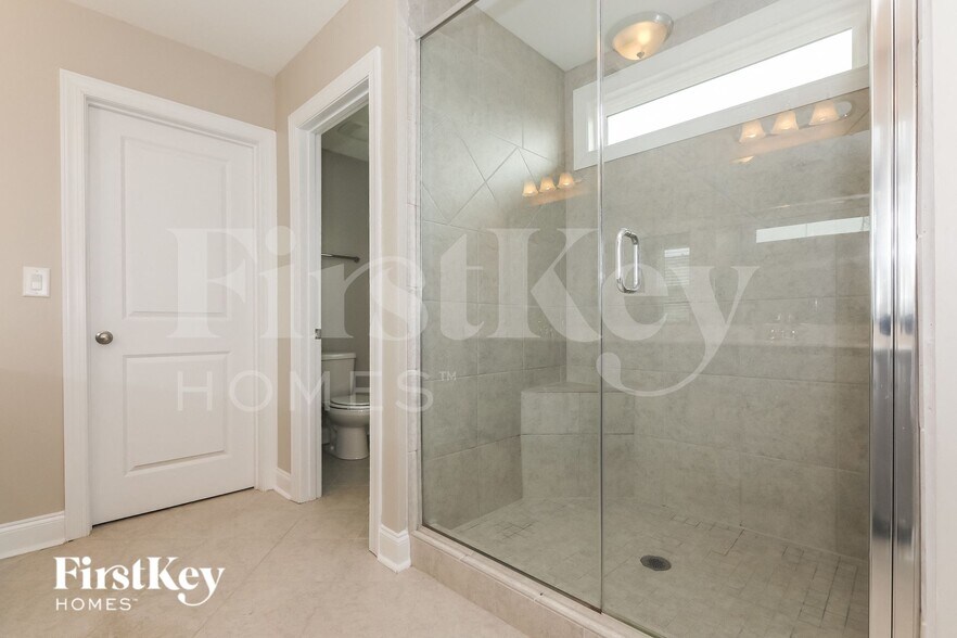 Building Photo - 1026 Mendenhall St