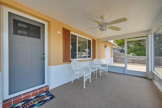 Building Photo - 7536 Topay Ln