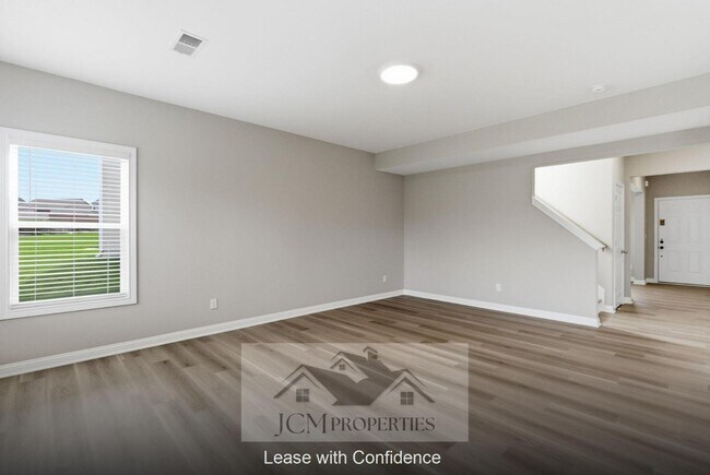 Building Photo - 112 Lambert Fld