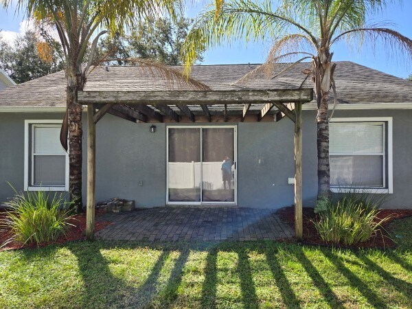 Building Photo - 2631 Winchester Cir