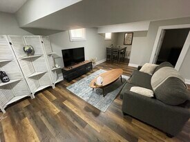 Building Photo - 1521 S Randolph St