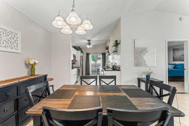 Building Photo - 8745 Sol Terrace