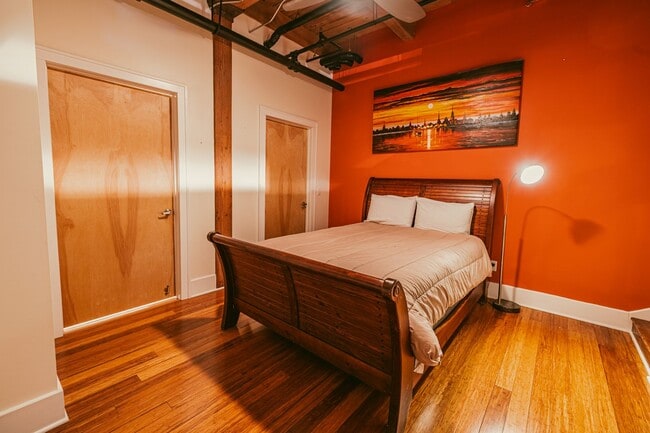 Building Photo - 1 Capron St