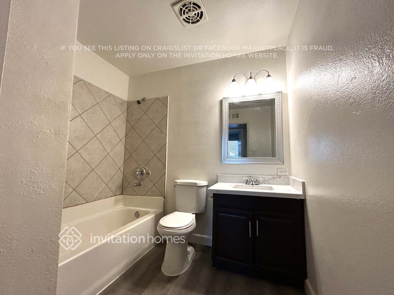 Building Photo - 3817 W Cactus Wren Dr