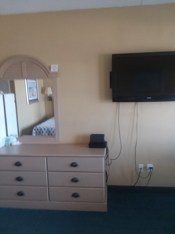 Building Photo - 703 Ocean Blvd