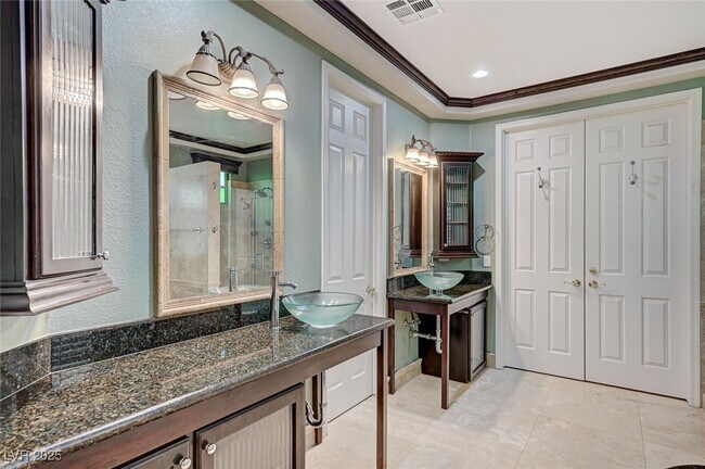 Building Photo - 10249 Wisteria Hills Ct