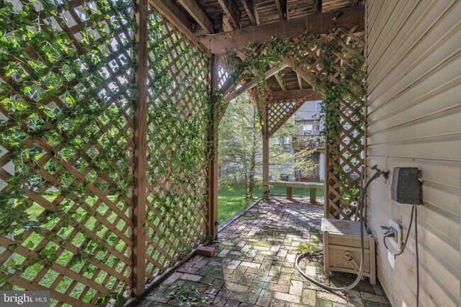 Building Photo - 3 Diamond Hill Ct