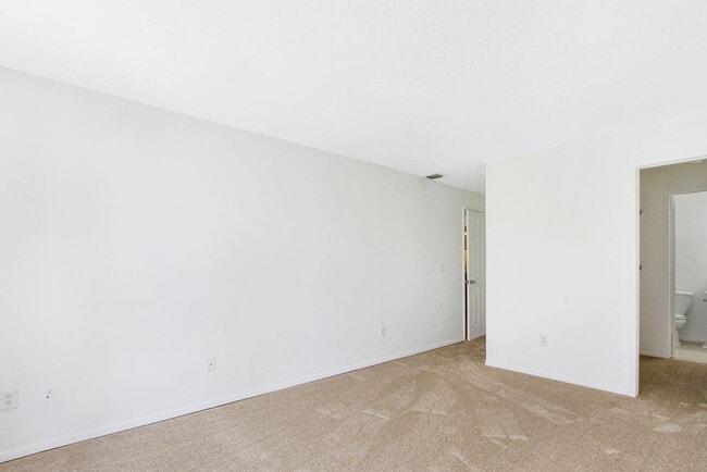 Building Photo - 3461 Clark Rd