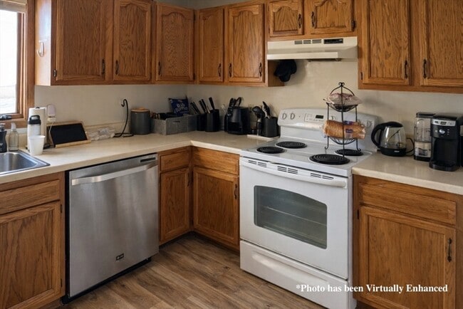 Building Photo - 27 Toledo Ave