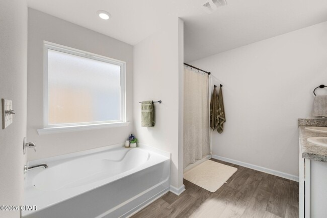 Building Photo - 4000 Millicent Ln